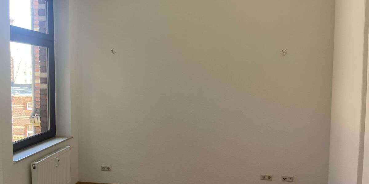 gepflegte 2 Zimmer-Wohnung *ab sofort verfügbar* ruhig auf dem Hinterhof 2 zimmer