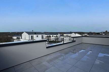 Wohnung Perl / Nennig Nennig - 3 Zimmer, 135 m&sup2;, 2.500&euro; | Angebot:26200194