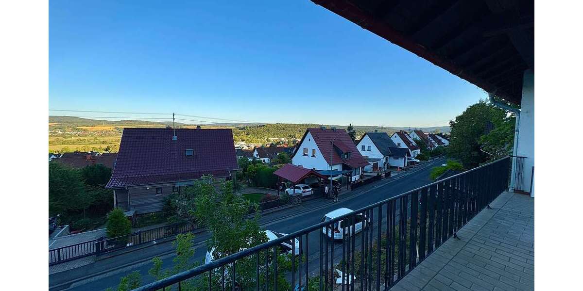 Etagenwohnung Wächtersbach - 4 Zimmer, 105 m&sup2;, 1.120&euro; | Angebot:27438281