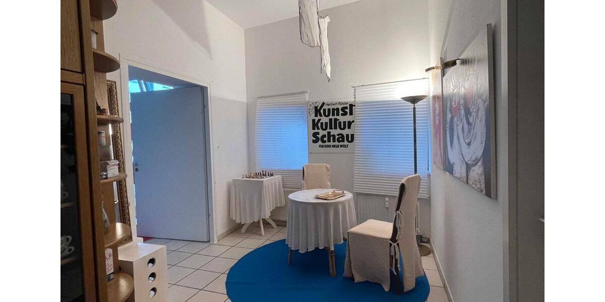 Erdgeschoßwohnung Reutlingen - 3 Zimmer, 111 m&sup2;, 965&euro; | Angebot:26610134