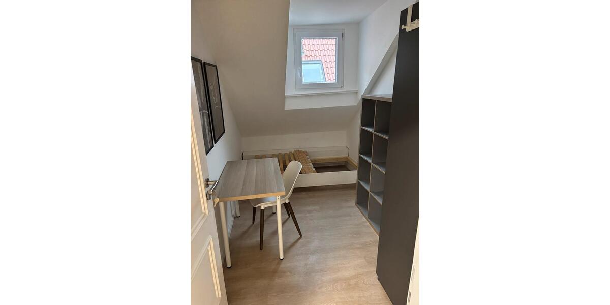 Wohnen auf Zeit Metzingen - 1 Zimmer, 10 m&sup2;, 600&euro; | Angebot:24463157