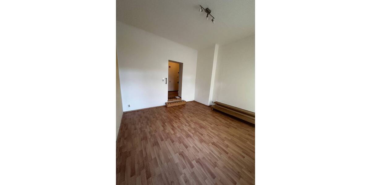 Gewerbeobjekt Torgau - 3 Zimmer, 400&euro; | Angebot:25969354