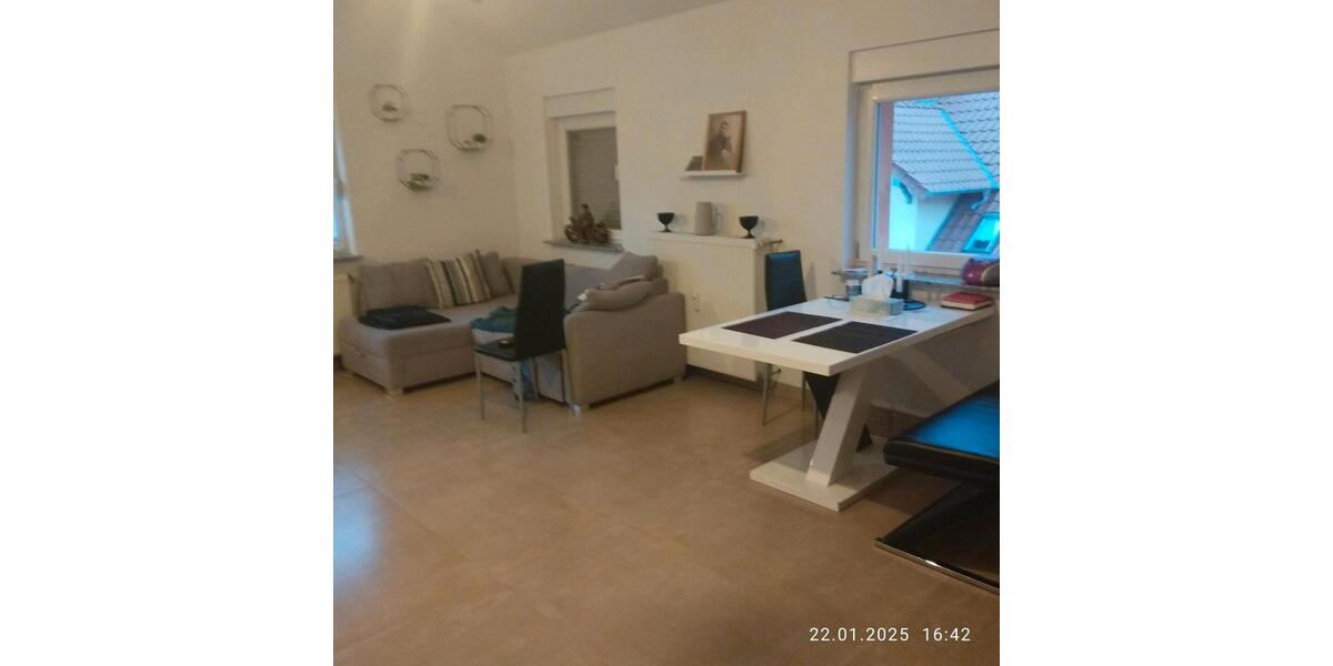 Etagenwohnung Neustadt an der Weinstraße Diedesfeld - 2 Zimmer, 70 m&sup2;, 900&euro; | Angebot:25572225