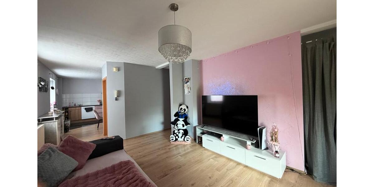 Etagenwohnung Eppelborn - 3 Zimmer, 84 m&sup2;, 850&euro; | Angebot:26293954