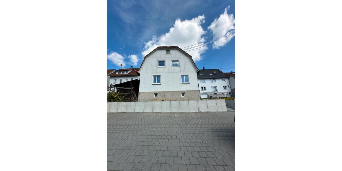 Einfamilienhaus Burladingen - 6 Zimmer, 120 m&sup2;, 1.200&euro; | Angebot:26526991