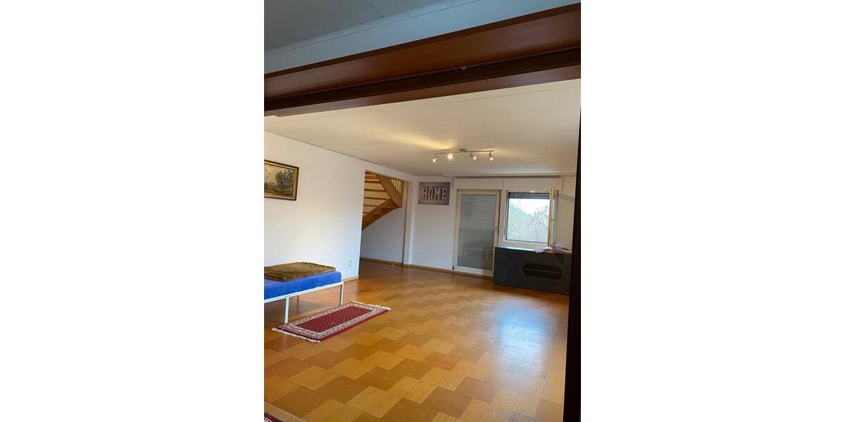 Etagenwohnung Bad Urach - 2 Zimmer, 120 m&sup2;, 1.000&euro; | Angebot:24549173