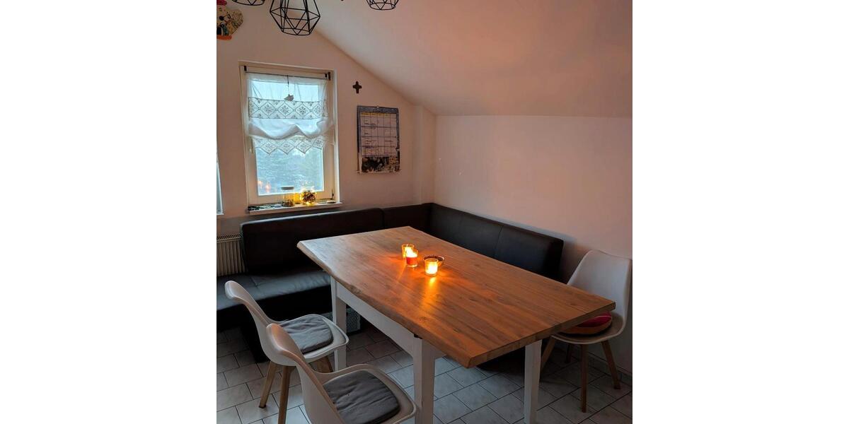 Maisonettenwohnung Meiningen - 5 Zimmer, 110 m&sup2;, 700&euro; | Angebot:26283603