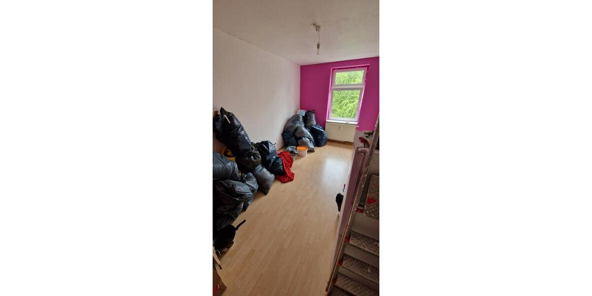 Etagenwohnung Weißenfels - 4 Zimmer, 67 m&sup2;, 420&euro; | Angebot:26619968