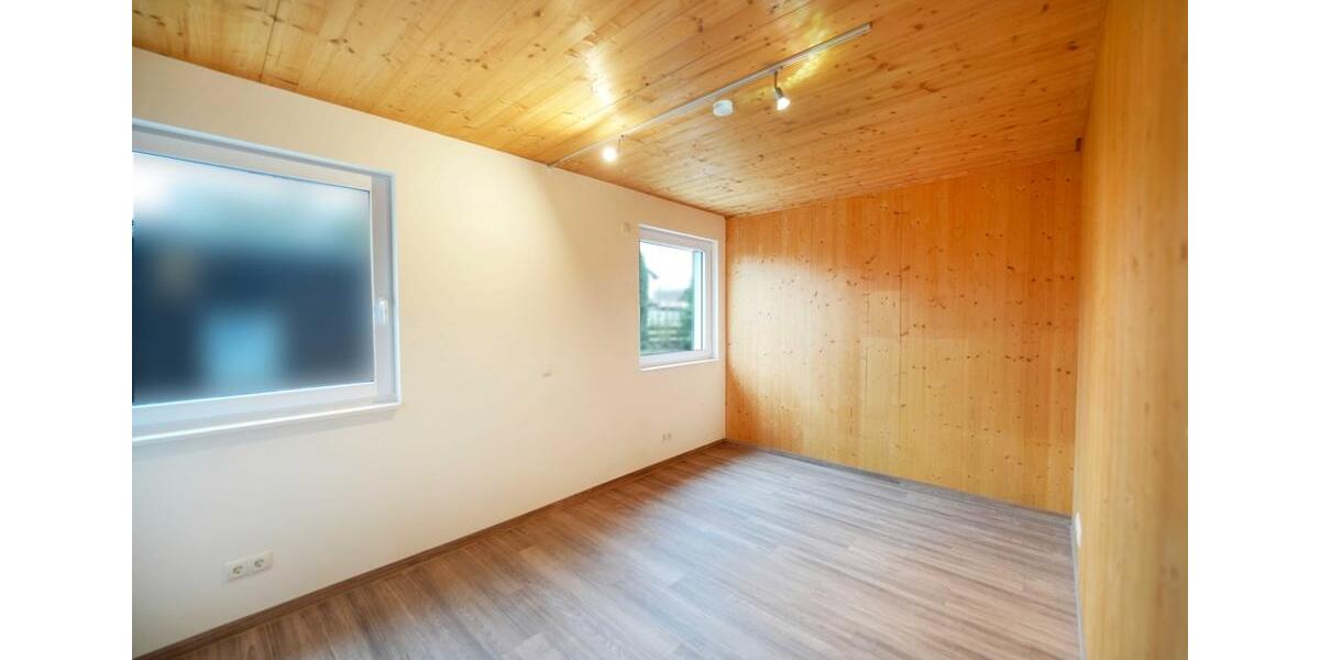 Etagenwohnung Ebersdorf bei Coburg - 4 Zimmer, 91 m&sup2;, 1.010&euro; | Angebot:26192999