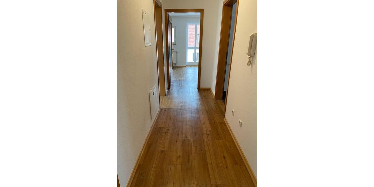 Dachgeschoßwohnung Nördlingen - 2.5 Zimmer, 75 m&sup2;, 750&euro; | Angebot:25759645