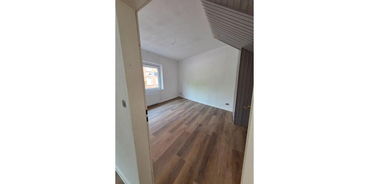 Erdgeschoßwohnung Emden - 3 Zimmer, 71 m&sup2;, 710&euro; | Angebot:26634833