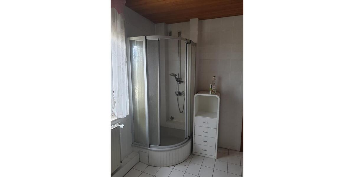 Einfamilienhaus Ronnenberg - 4 Zimmer, 140 m&sup2;, 1.300&euro; | Angebot:26143029