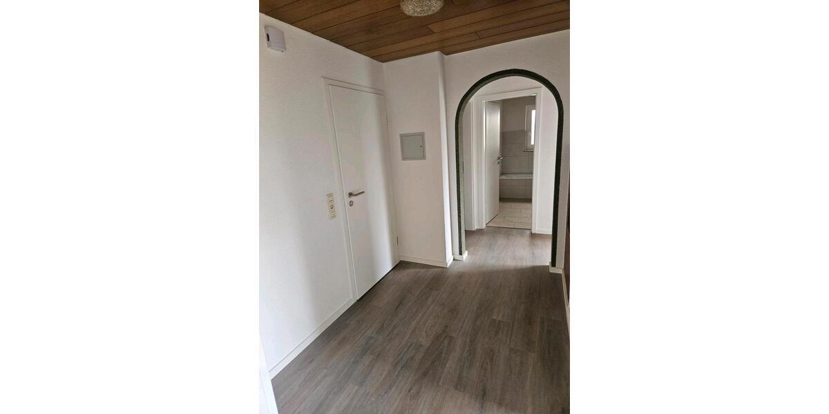 Terrassenwohnung Pfullingen - 2 Zimmer, 65 m&sup2;, 730&euro; | Angebot:24726037