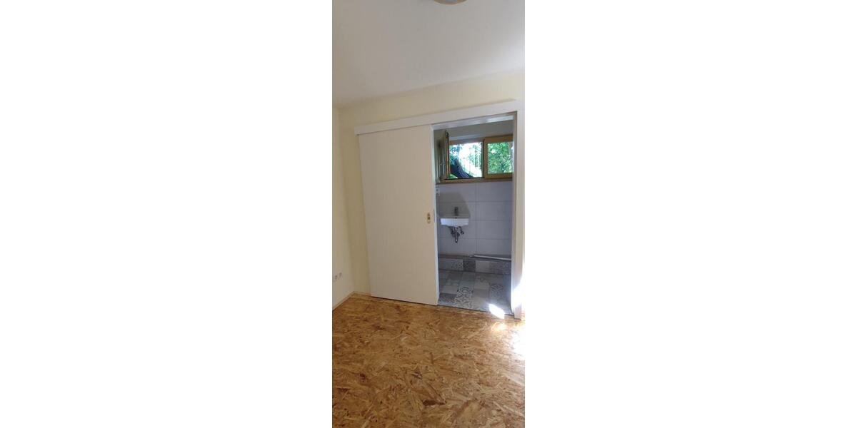 Etagenwohnung Kassel Kirchditmold - 1.5 Zimmer, 55 m&sup2;, 590&euro; | Angebot:25319100
