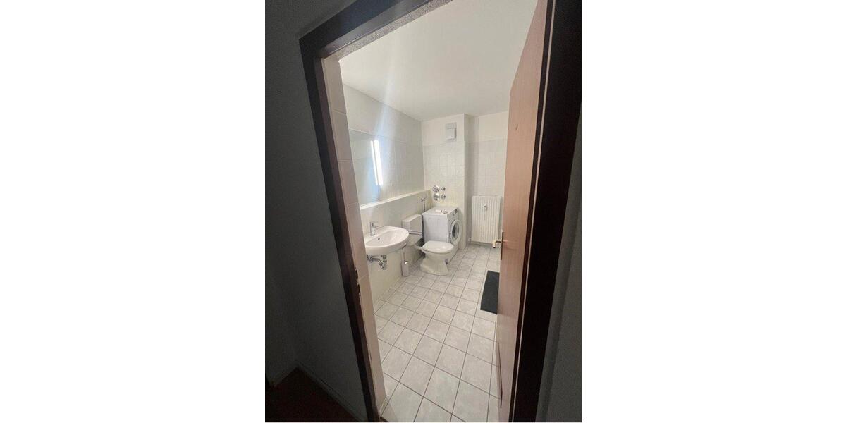 Erdgeschoßwohnung Waldshut-Tiengen Tiengen - 2 Zimmer, 71 m&sup2;, 700&euro; | Angebot:26630889