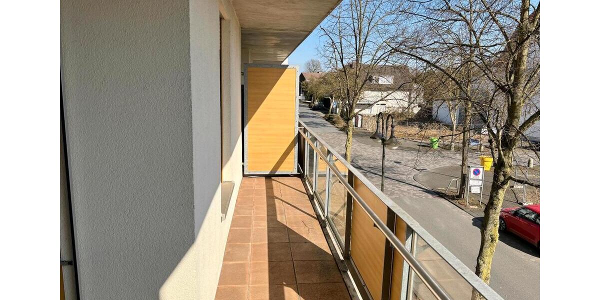 Etagenwohnung Bünde - 3 Zimmer, 85 m&sup2;, 950&euro; | Angebot:26629600