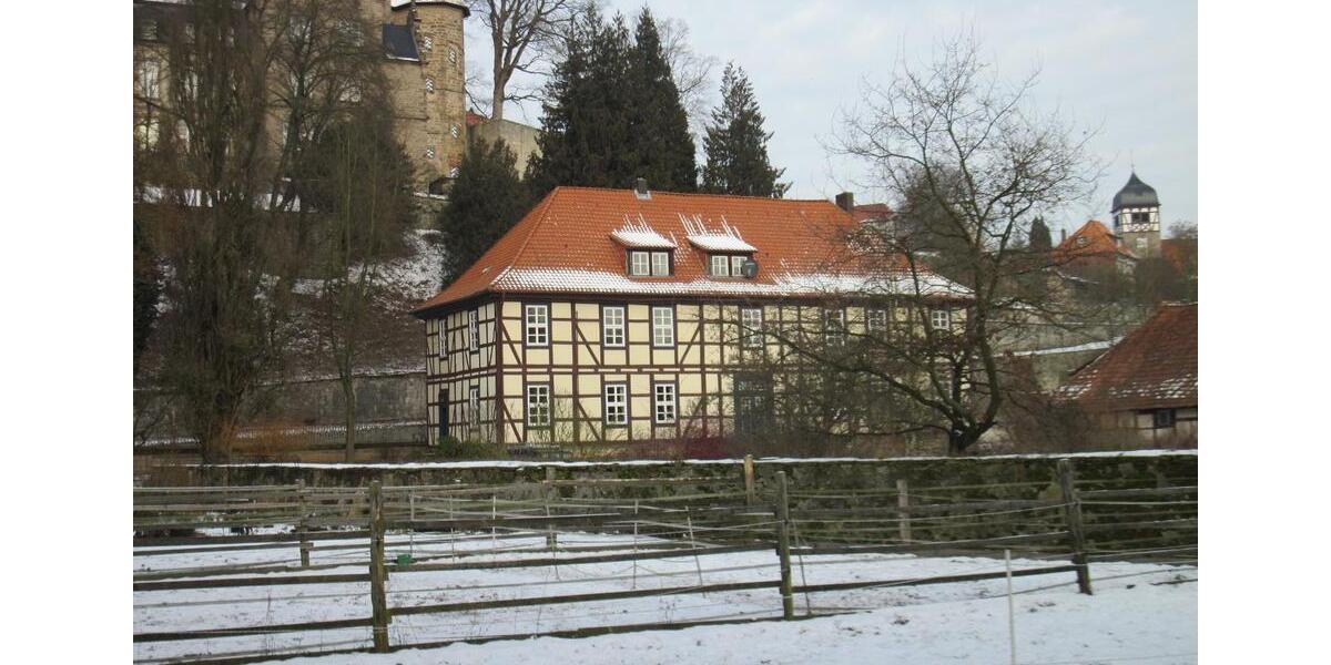 Etagenwohnung Adelebsen - 10 Zimmer, 850&euro; | Angebot:23425631