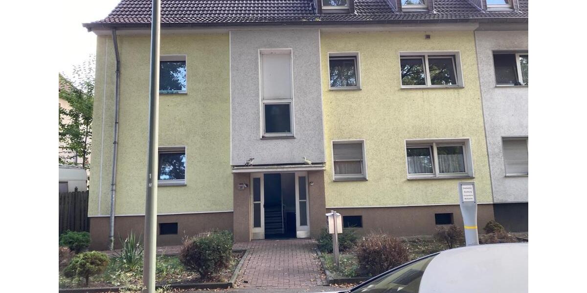 Etagenwohnung Duisburg Hamborn - 7 Zimmer, 175 m&sup2;, 1.350&euro; | Angebot:26671729
