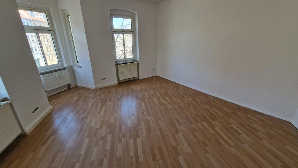 Etagenwohnung Weißenfels - 4 Zimmer, 97 m&sup2;, 580&euro; | Angebot:25804372