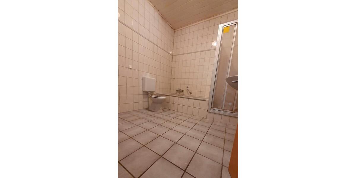 Erdgeschoßwohnung Ortenberg - 3 Zimmer, 80 m&sup2;, 900&euro; | Angebot:26283667