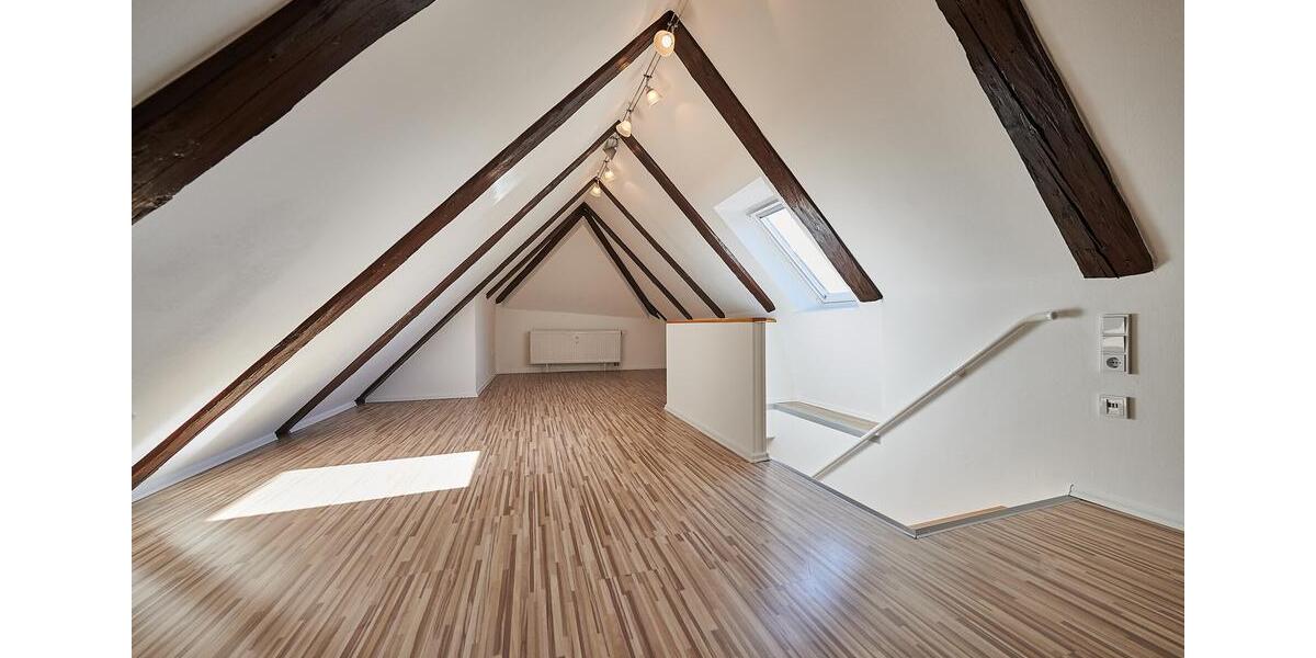 Dachgeschoßwohnung Straubing - 1.5 Zimmer, 50 m&sup2;, 605&euro; | Angebot:26662082
