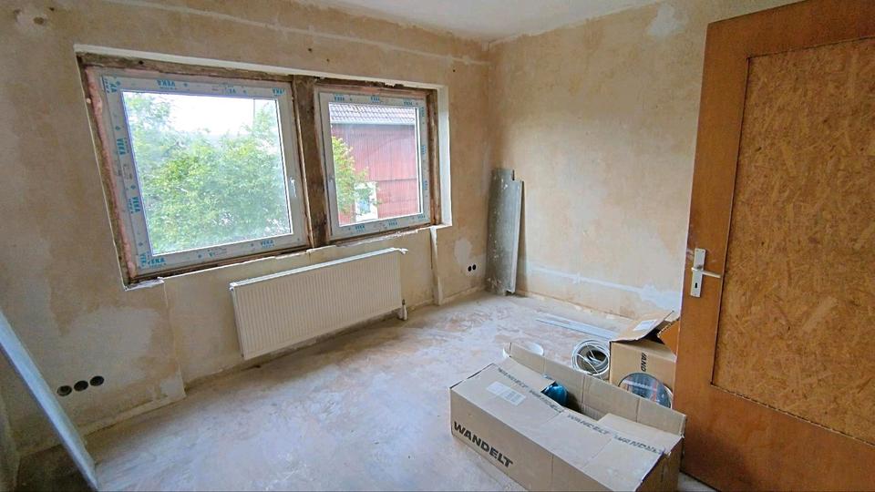Etagenwohnung Neukirchen - 8 Zimmer, 135 m&sup2;, 1.350&euro; | Angebot:26406482