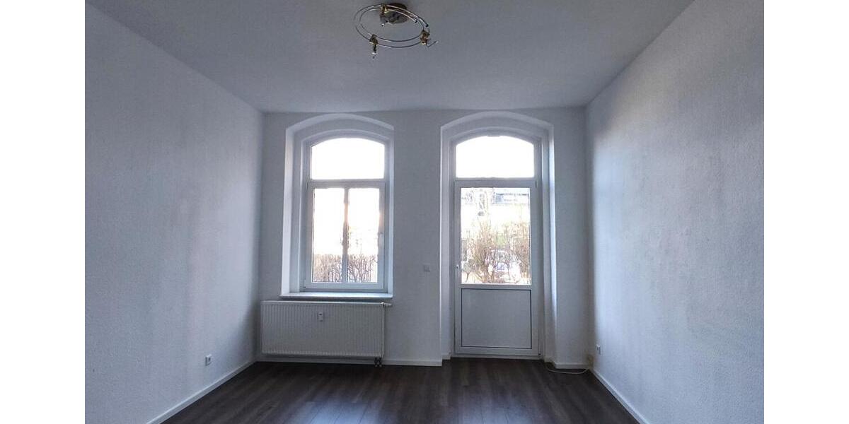 Erdgeschoßwohnung Plauen Altstadt - 2 Zimmer, 66 m&sup2;, 280&euro; | Angebot:25342739