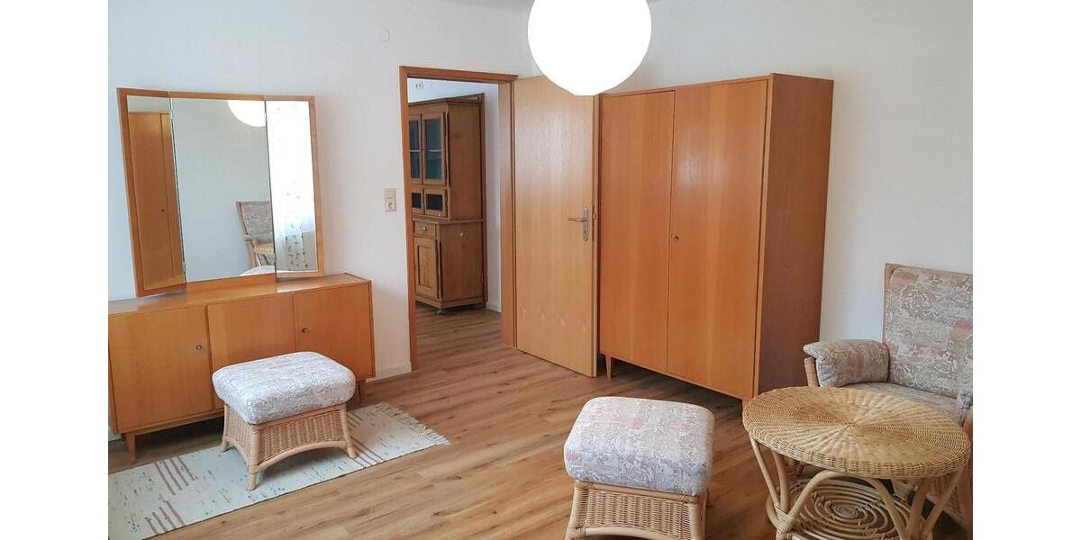 Etagenwohnung Scheinfeld - 2 Zimmer, 40 m&sup2;, 320&euro; | Angebot:25126680