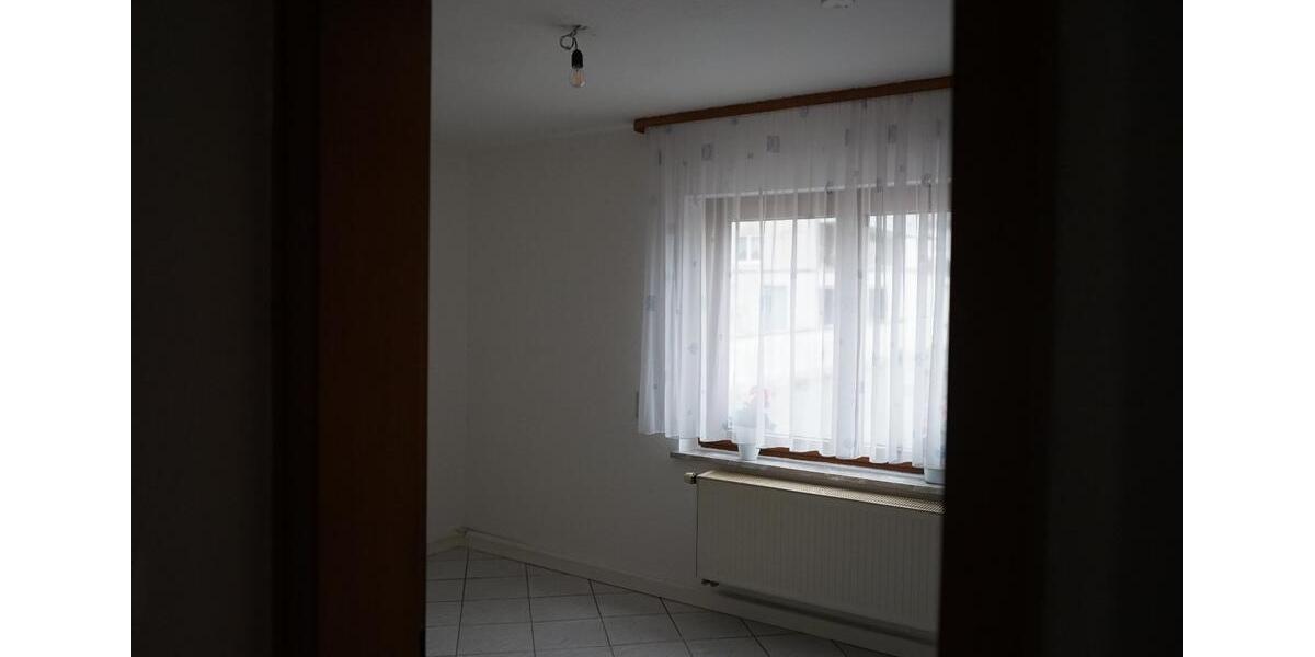 Etagenwohnung Wasserlosen - 4 Zimmer, 88 m&sup2;, 700&euro; | Angebot:24218016