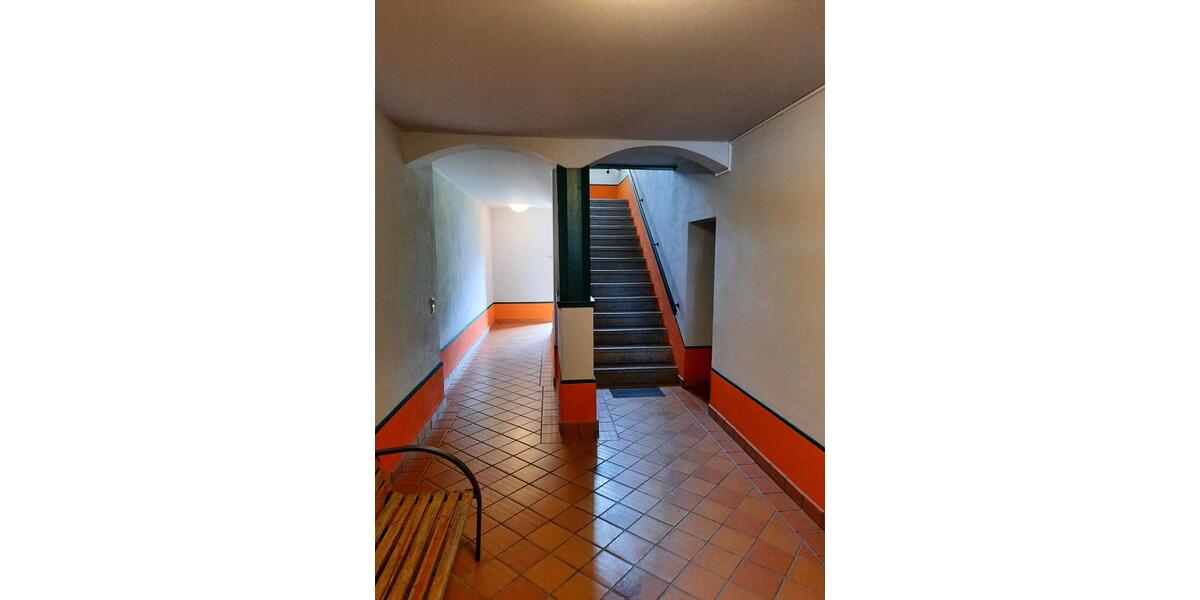 3- Raumwohnung mit Einbauküche 3 zimmer