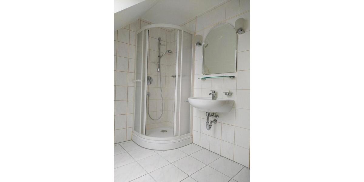 Dachgeschoßwohnung Paunzhausen - 2 Zimmer, 55 m&sup2;, 660&euro; | Angebot:26682605