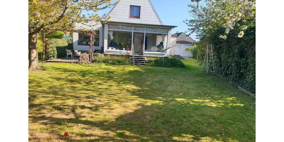Einfamilienhaus Kronshagen - 6 Zimmer, 120 m&sup2;, 1.950&euro; | Angebot:26698408