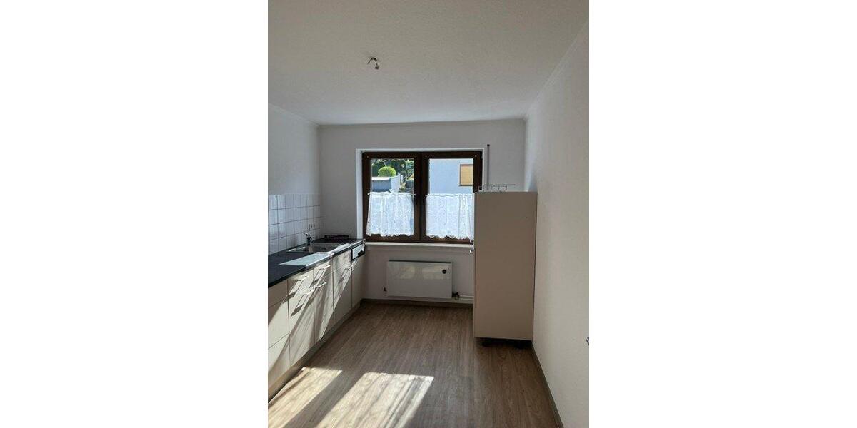 Dachgeschoßwohnung Frammersbach - 3 Zimmer, 79 m&sup2;, 625&euro; | Angebot:26429024