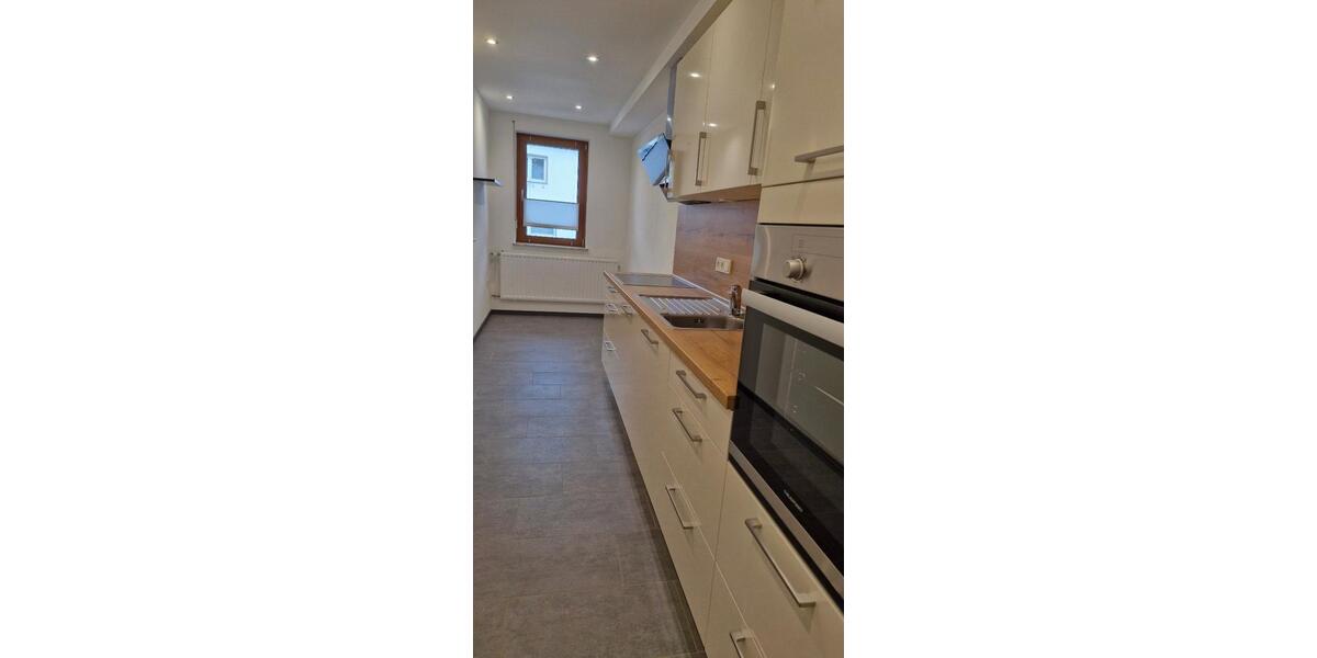 Etagenwohnung Salmtal - 2 Zimmer, 100 m&sup2;, 865&euro; | Angebot:26375463
