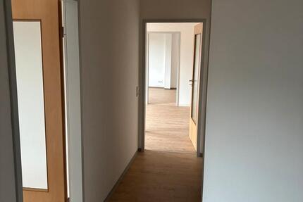 Wohnung Sonneberg - 1 Zimmer, 64 m&sup2;, 375&euro; | Angebot:26187059