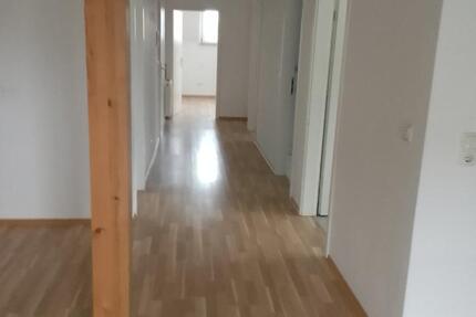 Wohnung Kirchheim an der Weinstraße - 3 Zimmer, 75 m&sup2;, 775&euro; | Angebot:19885586