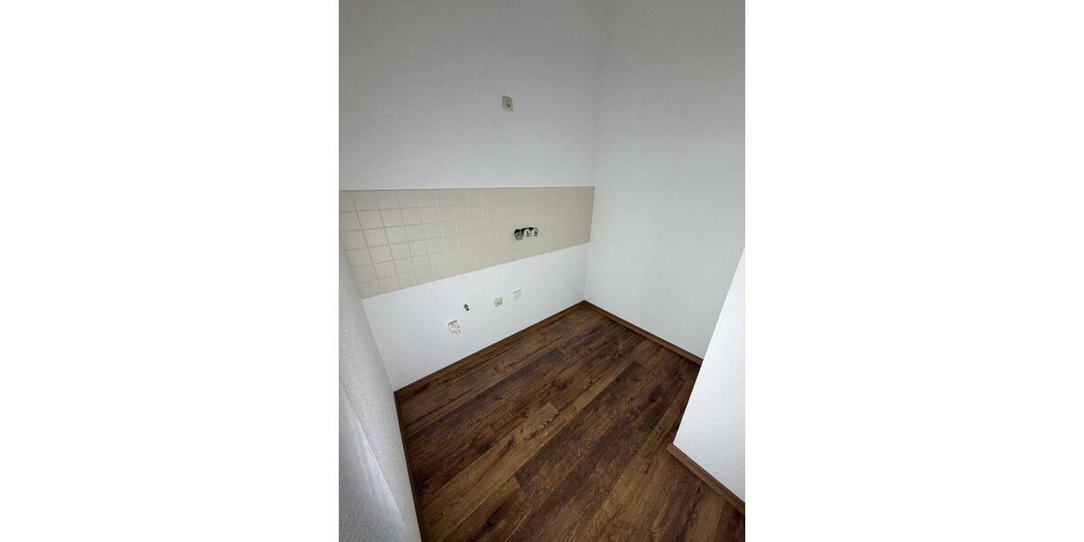 Etagenwohnung Dessau-Roßlau Roßlau - 2 Zimmer, 59 m&sup2;, 443&euro; | Angebot:26040846