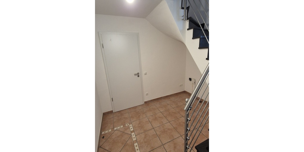Charmante Obergeschosswohnung in naturnaher Lage zu vermieten - 4- Wegberg Petersholz | Angebot:27330794