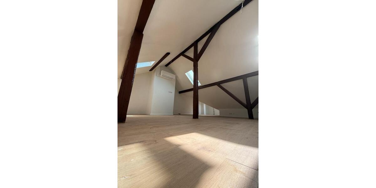 Dachgeschoßwohnung Vallendar - 4 Zimmer, 100 m&sup2;, 1.500&euro; | Angebot:25396427