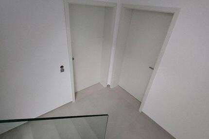 Souterrainwohnung in einem 2 Familienhaus Erstbezug Neubau 2 zimmer