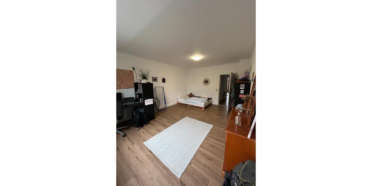Wohnen auf Zeit Würzburg Sanderau - 3 Zimmer, 95 m&sup2;, 1.500&euro; | Angebot:26028627