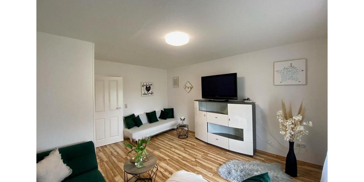 Etagenwohnung Hennstedt - 5 Zimmer, 100 m&sup2;, 1.200&euro; | Angebot:25380672