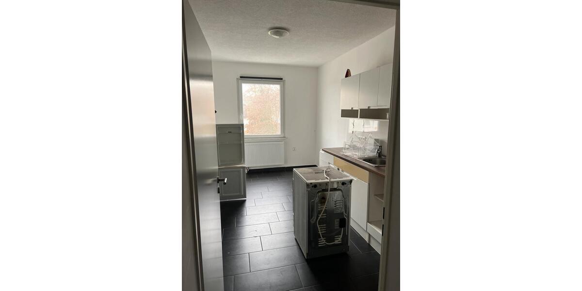 Neugründung einer 3er Wg nahe der Uni pro Person 1,5 Zimmer 3 zimmer