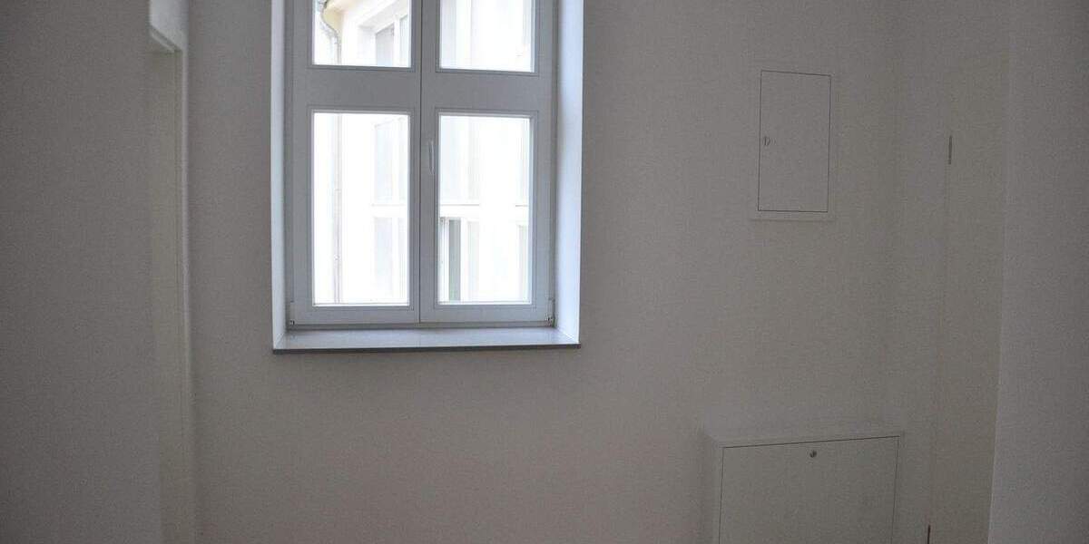 Etagenwohnung Stralsund Tribseer Vorstadt - 2 Zimmer, 38 m&sup2;, 365&euro; | Angebot:24822001