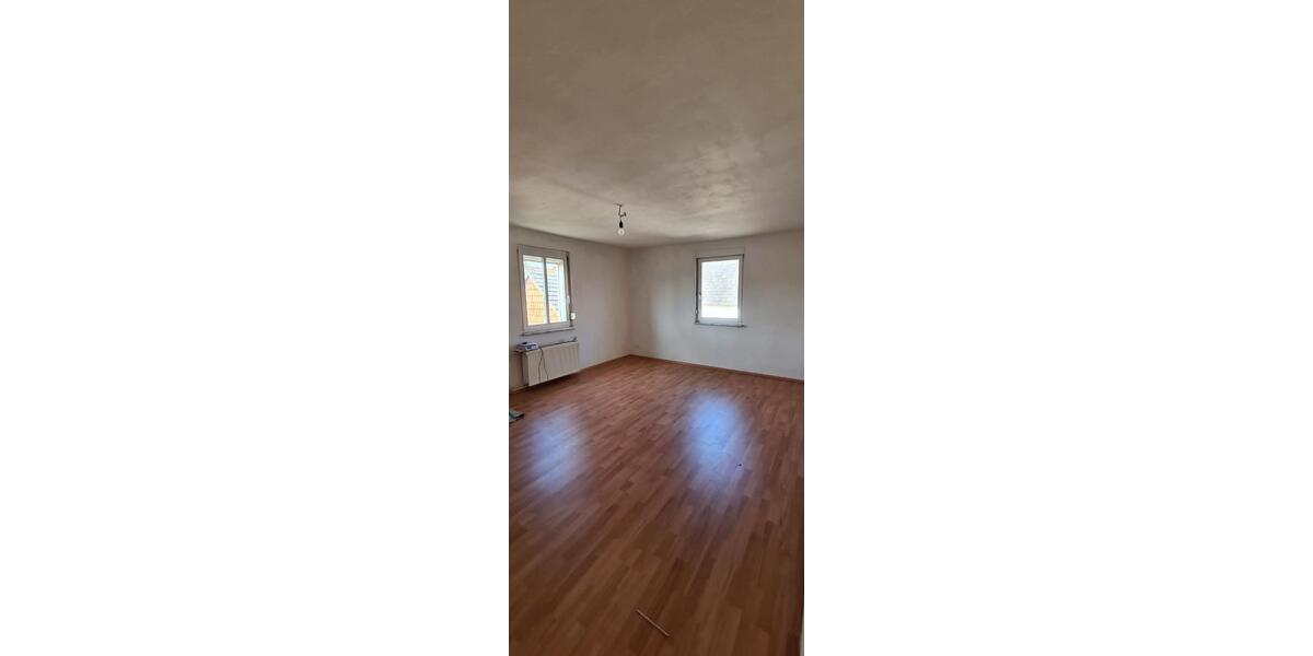 Etagenwohnung Wertheim - 3 Zimmer, 80 m&sup2;, 590&euro; | Angebot:26516803