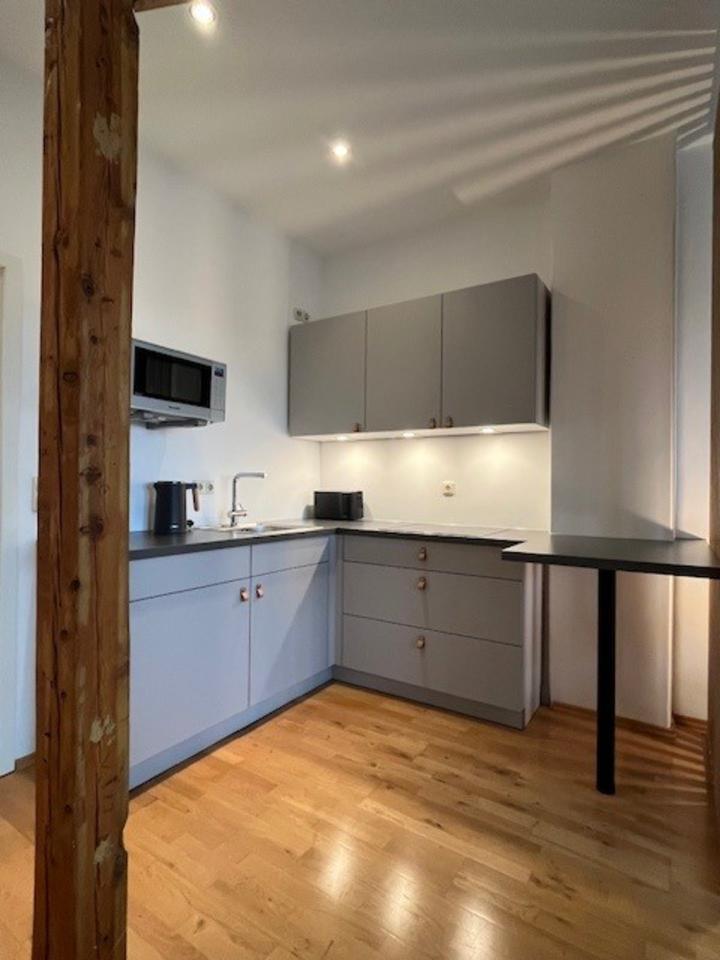 Historischer Charme trifft modernen Wohnkomfort zimmer