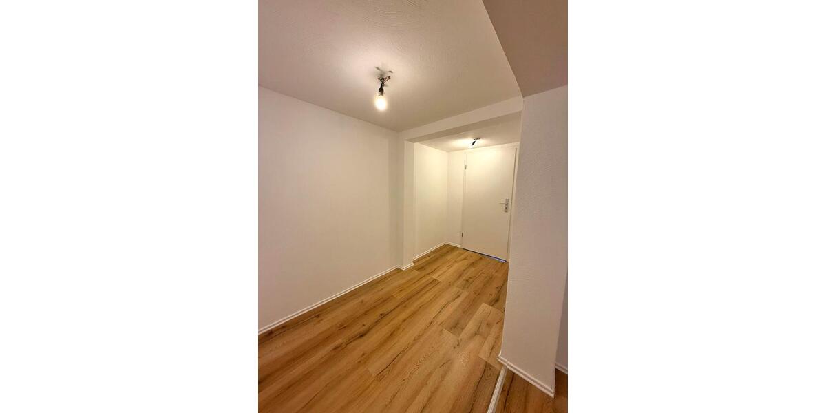 Erdgeschoßwohnung Balingen - 3.5 Zimmer, 99 m&sup2;, 1.030&euro; | Angebot:25544608