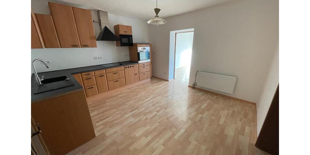 Einfamilienhaus Wolfhagen - 5 Zimmer, 115 m&sup2;, 1.000&euro; | Angebot:23333711