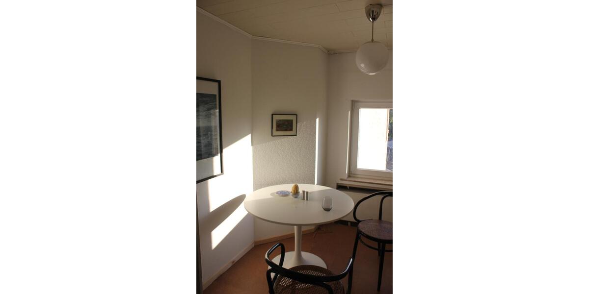 Wohnen auf Zeit Bonn Friesdorf - 17 Zimmer, 61 m&sup2;, 490&euro; | Angebot:26268312