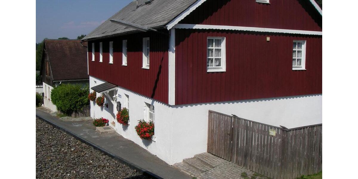 Wohnen auf Zeit Kulmbach Blaich - 10 Zimmer, 200 m&sup2;, 15&euro; | Angebot:17479446